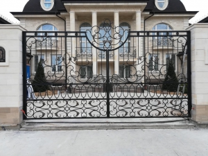 Кованные ворота
