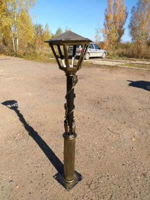 Кованные фонари, столбы